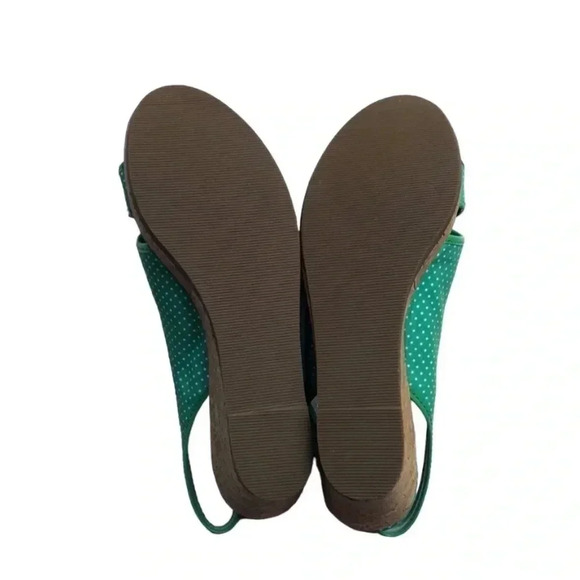 L.L. BEAN | Green Polka Dot Cork Wedge Heels Size 8 - Picture 6 of 7